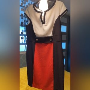 Traje de vestir.  Excelente oferta para ir a trabajar bien vestida